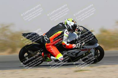 media/Mar-28-2022-Superbike Trackdays (Mon) [[b8603d0f67]]/Open Track Time/Turn 3 Inside/